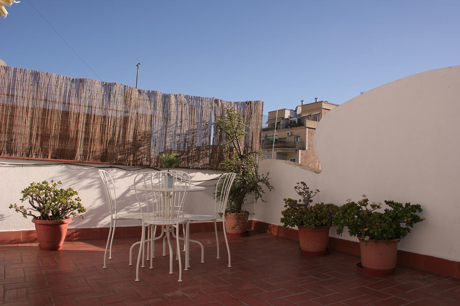 Lovely Apartment With A Terrace Barcelona Luaran gambar