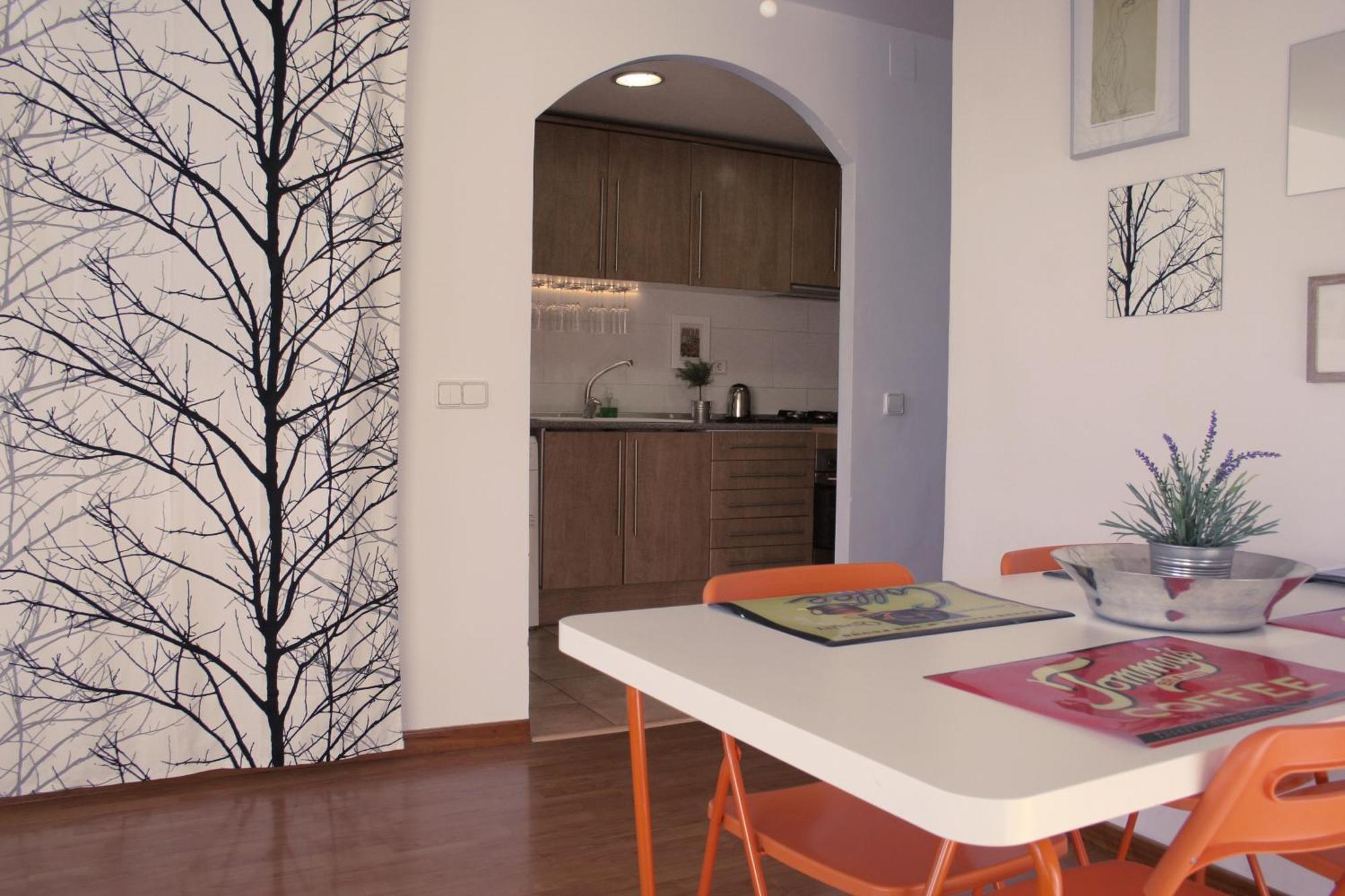 Lovely Apartment With A Terrace Barcelona Luaran gambar