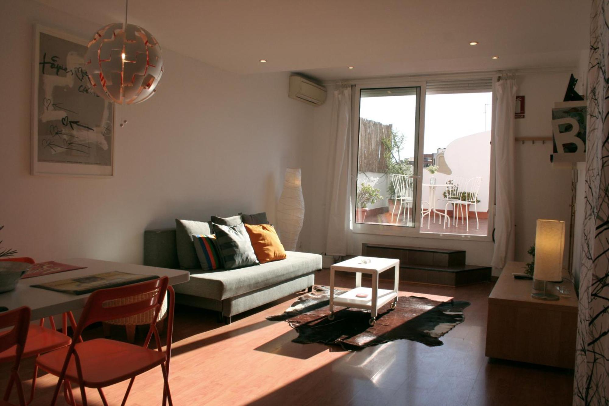 Lovely Apartment With A Terrace Barcelona Luaran gambar